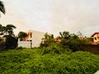 (AF530) 8.6 P + = 17.2 Land Sale At Nugegoda