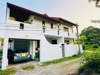 (AF671) 02 Story House for sale in Temple Road Maharagama