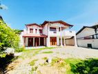 (AF815) 03 Story Luxury house With 26.5 P sale At Nugegoda