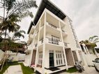(AF866) 04 Story Building With 15 Perch Sale At Battramulla