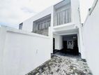 (AF93) 03 Storey House With 11.1P Sale in Madiwela Ebuldeneya Nugegoda