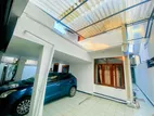 (AF955) 02 Story House With 7.5 P Sale At Colombo 05….