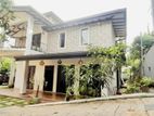 (AFA332) 22 Perches - Luxury House for immediate Sale in Piliyandala