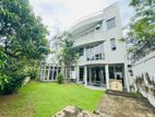 (AFA384) 16.5 P With 03 Story House for Sale At Bullers Road Colombo 07