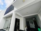 (AFA460) 3 Story House With 11.1 P Sale At Madiwela Ebuldeneya Nugegoda