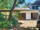 (AFA671) 30 P Land With Old House Sale At 01 Km Moratuwa Junction