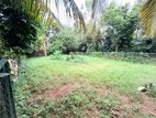 (AFA749) 08 P Land Sale At Temple Road Maharagama