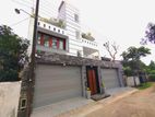 AG(03) Luxury House for Sale in Talawathugoda