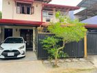 (AH240) Luxurious 2-Story House for Sale in Kottawa Mattegoda