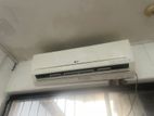 Air Conditioner (A/C) - LG 12000BTU