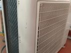Air Conditioner with Out Door Unit