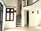 Airconditioned 03 Bedrooms House For Rent In Battaramulla