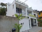 akuregoda rd house for sale