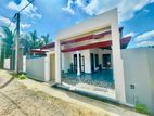 Allmost New Superb Single Storey House For Sale In Kiriwaththuduwa