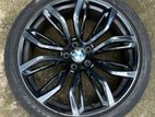 Alloy Wheel with Tyres