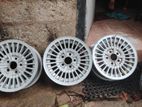 14 Alloy Wheels