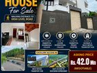 Almost B/N 3 Story House for Sale – Walking Distance to High Level Rd