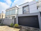 Almost Brand New Luxury 3 Story House For Sale In Kesbewa