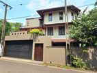 Almost Brand New Luxury 3 Story House For Sale In Nugegoda