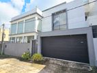 Almost Brand New Luxury Three Story House For Sale