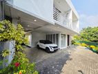 Almost Brand New Luxury Three Story House For Sale Pannipitiya