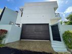 Almost Brand New Luxury Two Story House for Sale in Thalawathugoda