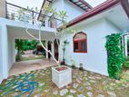 Almost New 5 Bedrooms House for sale in Maharagama Arawwala