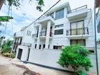 Almost New Luxury House for sale in Kottawa Siddamulla