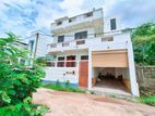Almost New Story 4 Bedrooms House for sale in Piliyandala