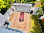 Almost Tourists Area An Upstairs 4 Bed Rooms House For Sale In Negombo