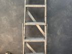 Aluminum ladder