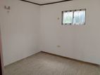 Aluth Mw Col 15 House for Rent