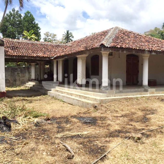 Ancestral House for Sale in Pothuhera ikman