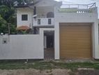 අංගොඩ නගරයේ නිවසක්