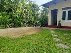 House with Furniture for Rent in Kiribathkumbura