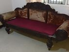 Antique Sofa (Kavichchi)