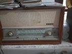 Antique Tube Radio SABA