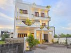 Apartment Brand New 3 Story Build House For Sale in Negombo