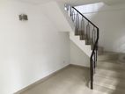 Upstair House for Rent in Colombo 6