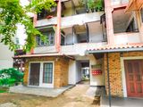 Apartment for rent in Manning Town Colombo 08
