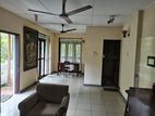 Apartment for Rent in Mount Lavinia,Templers Road