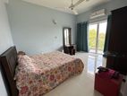 Apartment for Rent with Rooftop Pool in Battaramulla
