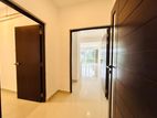 Apartment for Sale in Colombo 07 (C7-10341)