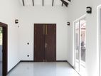 Apartment on Rent for lady / girl in Negombo (Katuwapitiya)