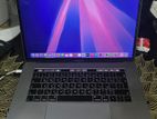Apple 15'MacBook Pro 2019 i7
