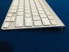 Apple A1314 Wireless Keyboard