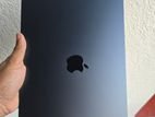 Apple Air M2 Macbook
