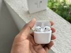 Apple Airpods 2nd Gen with Case