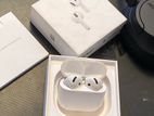 Apple AirPods 4 with ANC