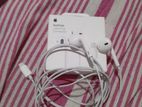 Apple Earpods with Lightning Connector